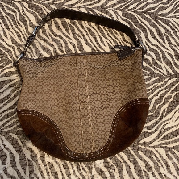 Coach Signature Purse - Picture 1 of 4